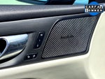 2020 V60 Thumbnail 16