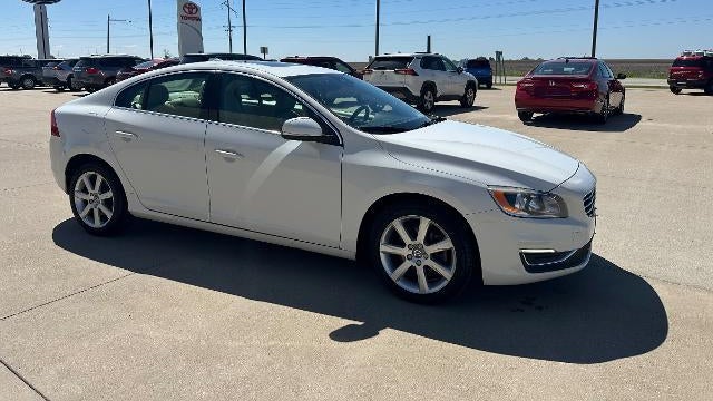 2016 Volvo S60 T5 Drive-E Premier