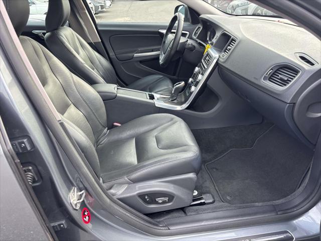2016 Volvo S60 - $12,900