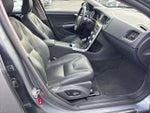 2016 S60 Thumbnail 14