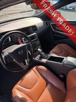 2016 S60 Thumbnail 17