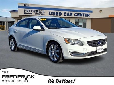 2016 Volvo S60 T5 Drive-E Premier 4DR Sedan