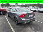 2017 S60 Thumbnail 5