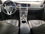 2016 V60 Thumbnail 9