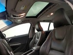 2016 V60 Thumbnail 19