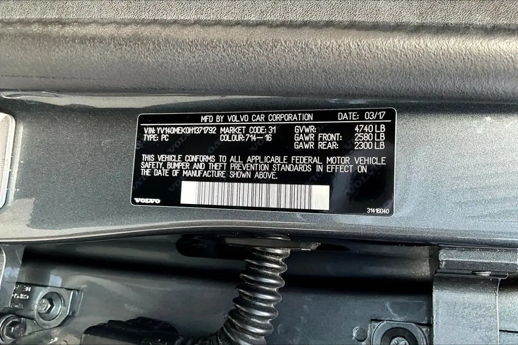 2017 Volvo V60 - $9,750