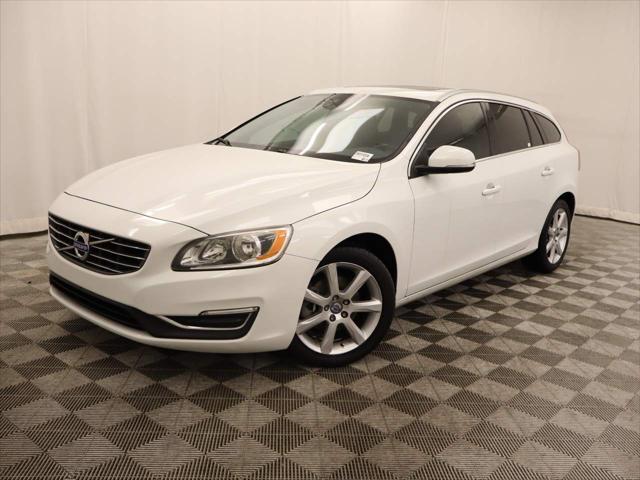 2016 Volvo V60 - $10,287