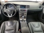 2015 V60 Thumbnail 9