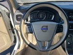 2015 S60 Thumbnail 16