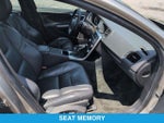 2015 S60 Thumbnail 19