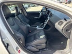 2017 S60 Thumbnail 23