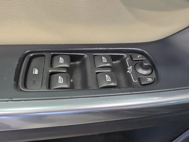 2013 Volvo S60 - $7,779
