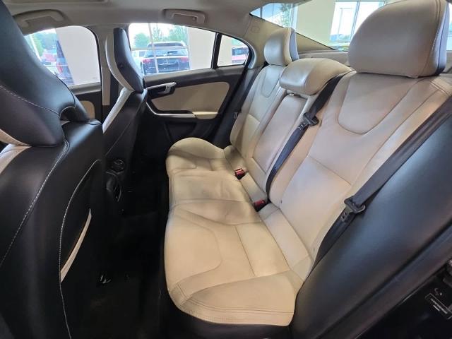 2013 Volvo S60 - $7,779