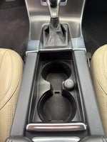 2015 V60 Thumbnail 13