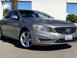 2015 S60 Thumbnail 2
