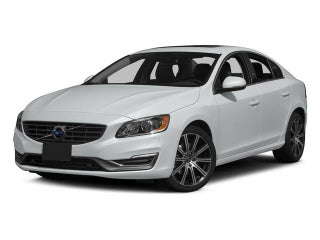 2015 Volvo S60 with Gray Metallic Exterior