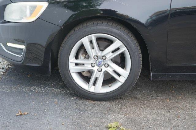 2015 Volvo S60 - $8,500