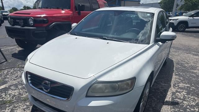 Preowned 2011 Volvo S40 T5 for Sale