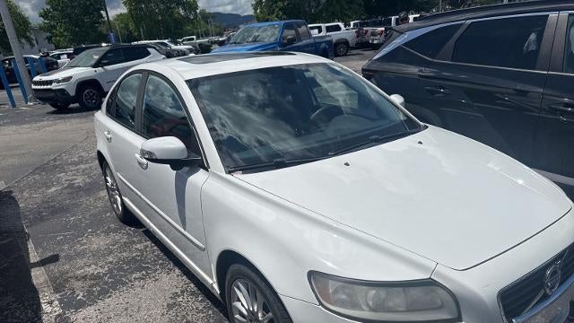 2011 Volvo S40 T5