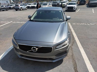 2017 Volvo S90 AWD T6 Momentum 4DR Sedan