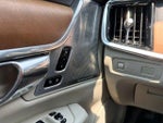 2017 S90 Thumbnail 23