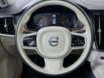2017 S90 Thumbnail 18