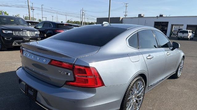 2017 Volvo S90 T6 Inscription