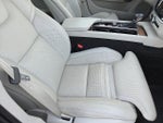 2017 S90 Thumbnail 16