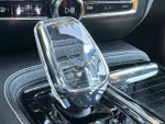 2024 V60 Recharge Thumbnail 4