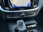 2024 V60 Recharge Thumbnail 15