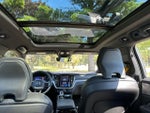 2024 V60 Recharge Thumbnail 30