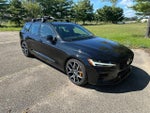2024 V60 Recharge Thumbnail 32