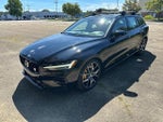 2024 V60 Recharge Thumbnail 33