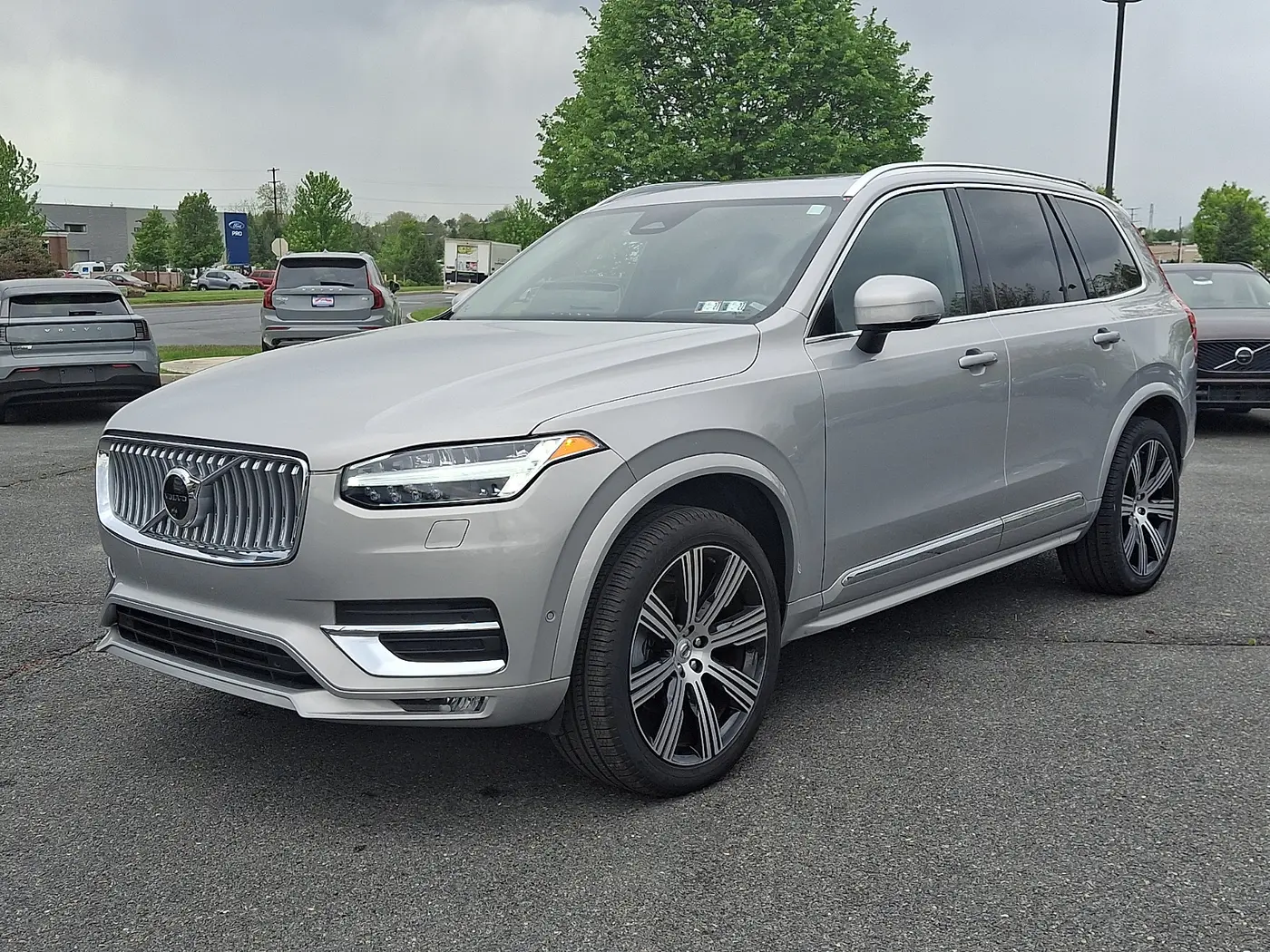 2023 Volvo XC90 - $49,833