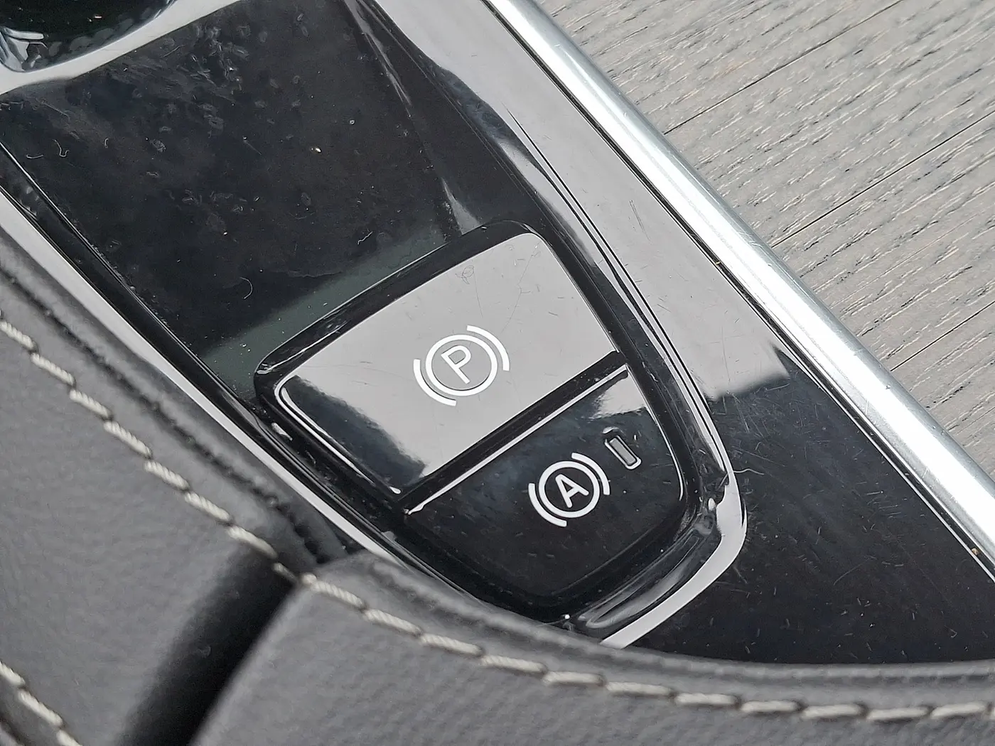 2023 Volvo XC90 - $49,833