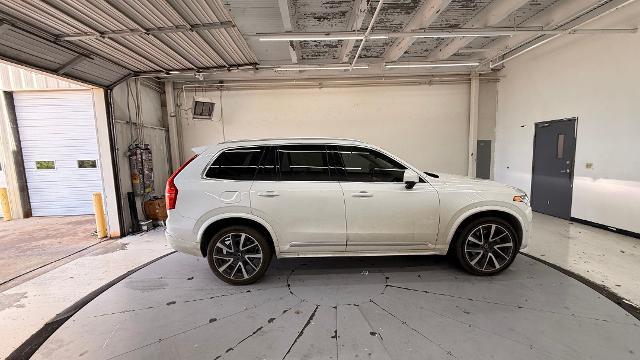 2023 Volvo XC90 B6 Plus Bright Theme 6P