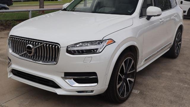 2023 Volvo XC90 B6 Plus Bright Theme 6P