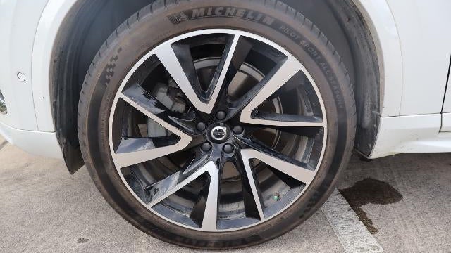 2023 Volvo XC90 B6 Plus Bright Theme 6P