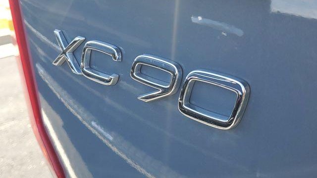 2023 Volvo XC90 B6 Plus Bright Theme 6P
