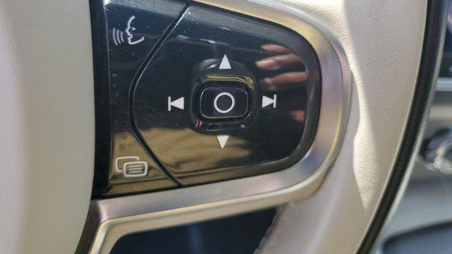 2023 Volvo XC90 B6 Plus Bright Theme 6P