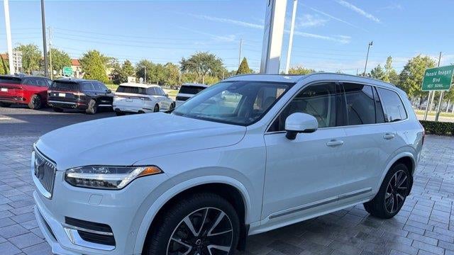 2023 Volvo XC90 B6 Plus Bright Theme 6P