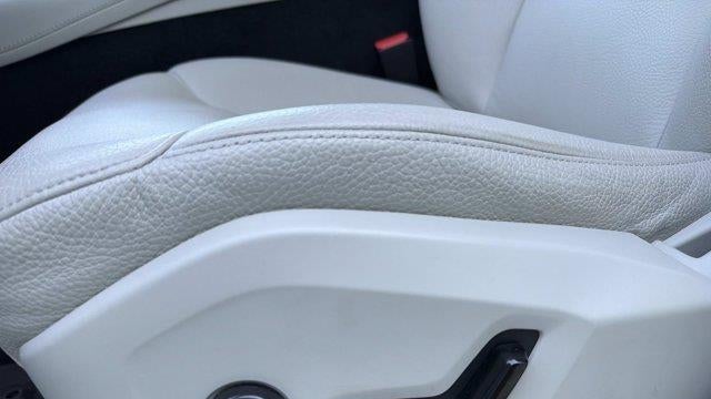 2023 Volvo XC90 B6 Plus Bright Theme 6P