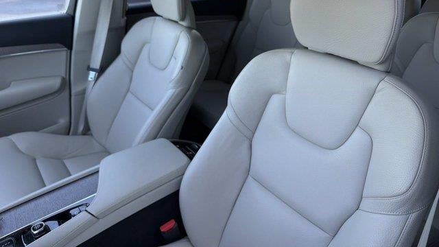 2023 Volvo XC90 B6 Plus Bright Theme 6P