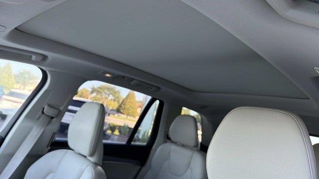 2023 Volvo XC90 B6 Plus Bright Theme 6P