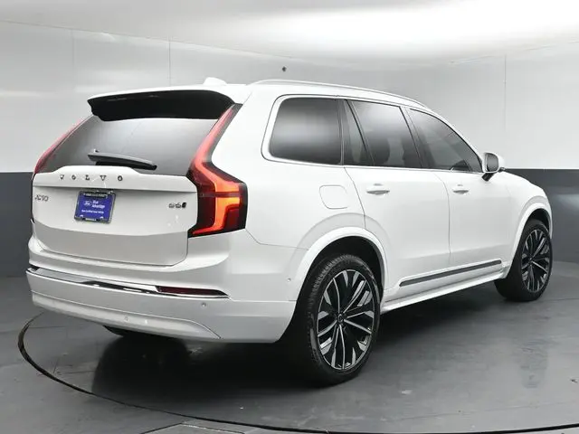 2025 Volvo XC90 - $48,595