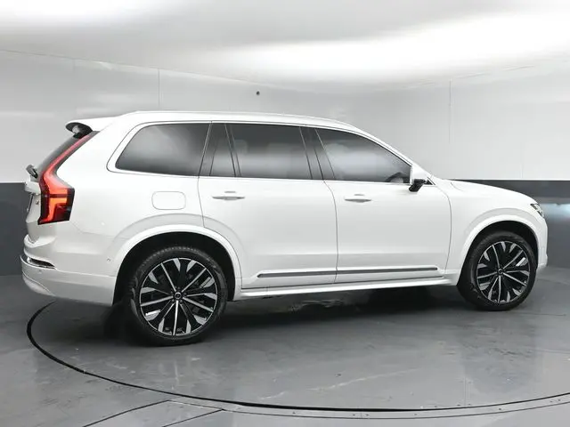 2025 Volvo XC90 - $48,595