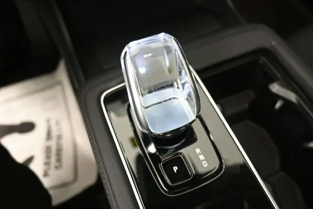 2025 Volvo XC90 - $48,595