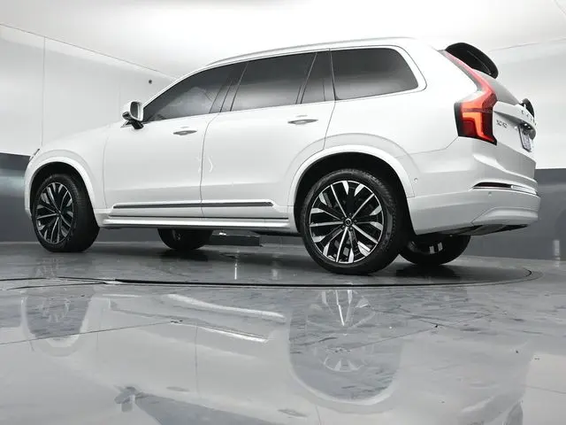 2025 Volvo XC90 - $48,595