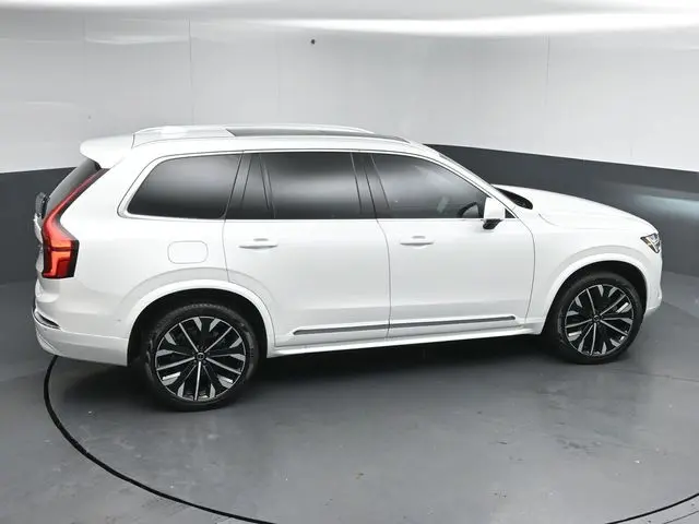 2025 Volvo XC90 - $48,595