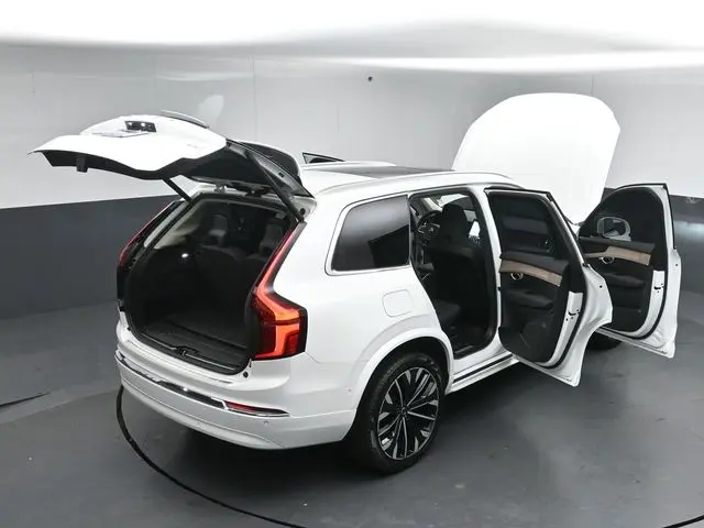 2025 Volvo XC90 - $48,595